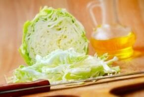 Chou coupé pour la salade